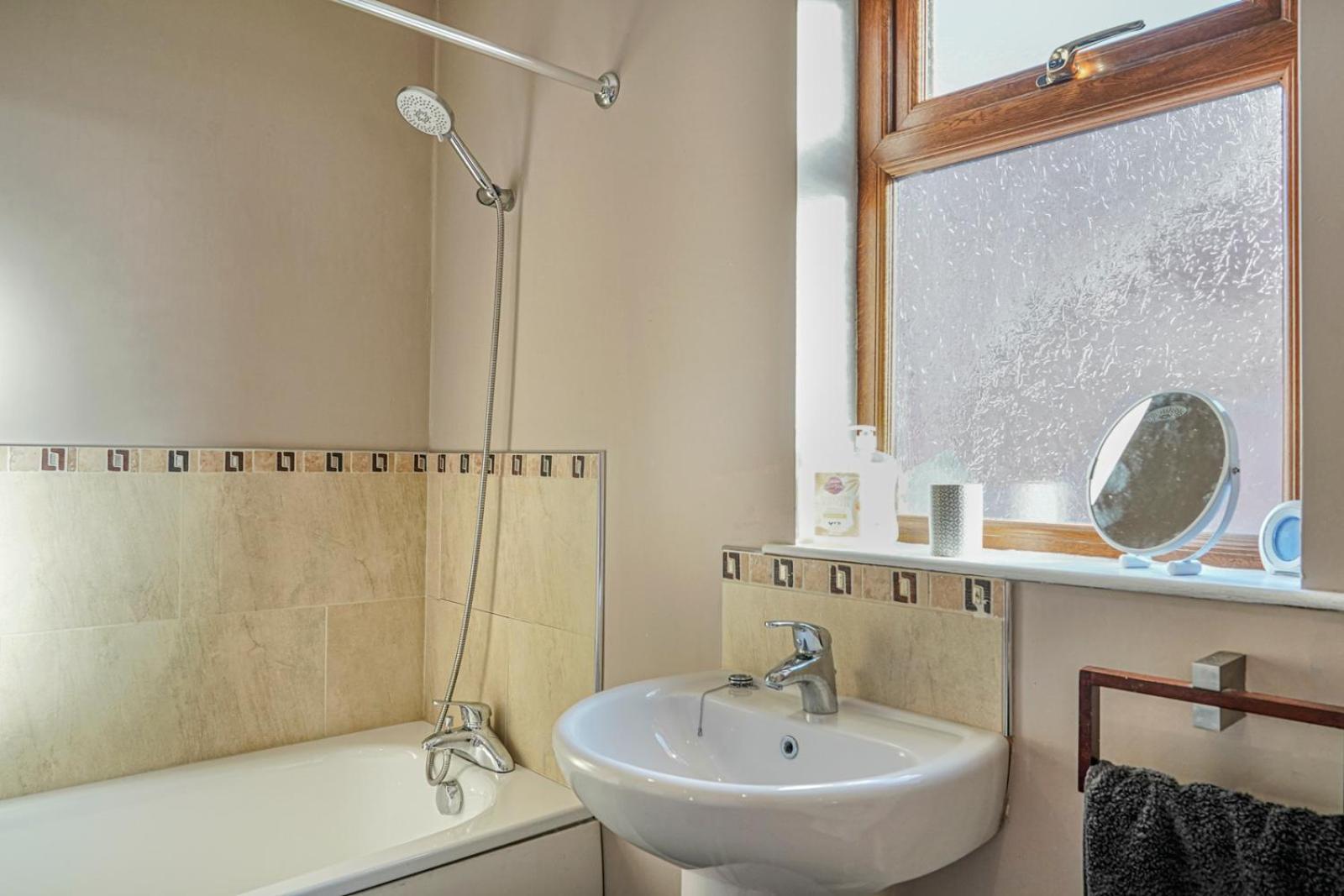 3 Bed House, Quiet Location Close To Bangor Eksteriør bilde